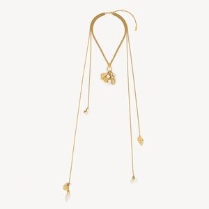 ✨ NWT CHLOE shell necklace